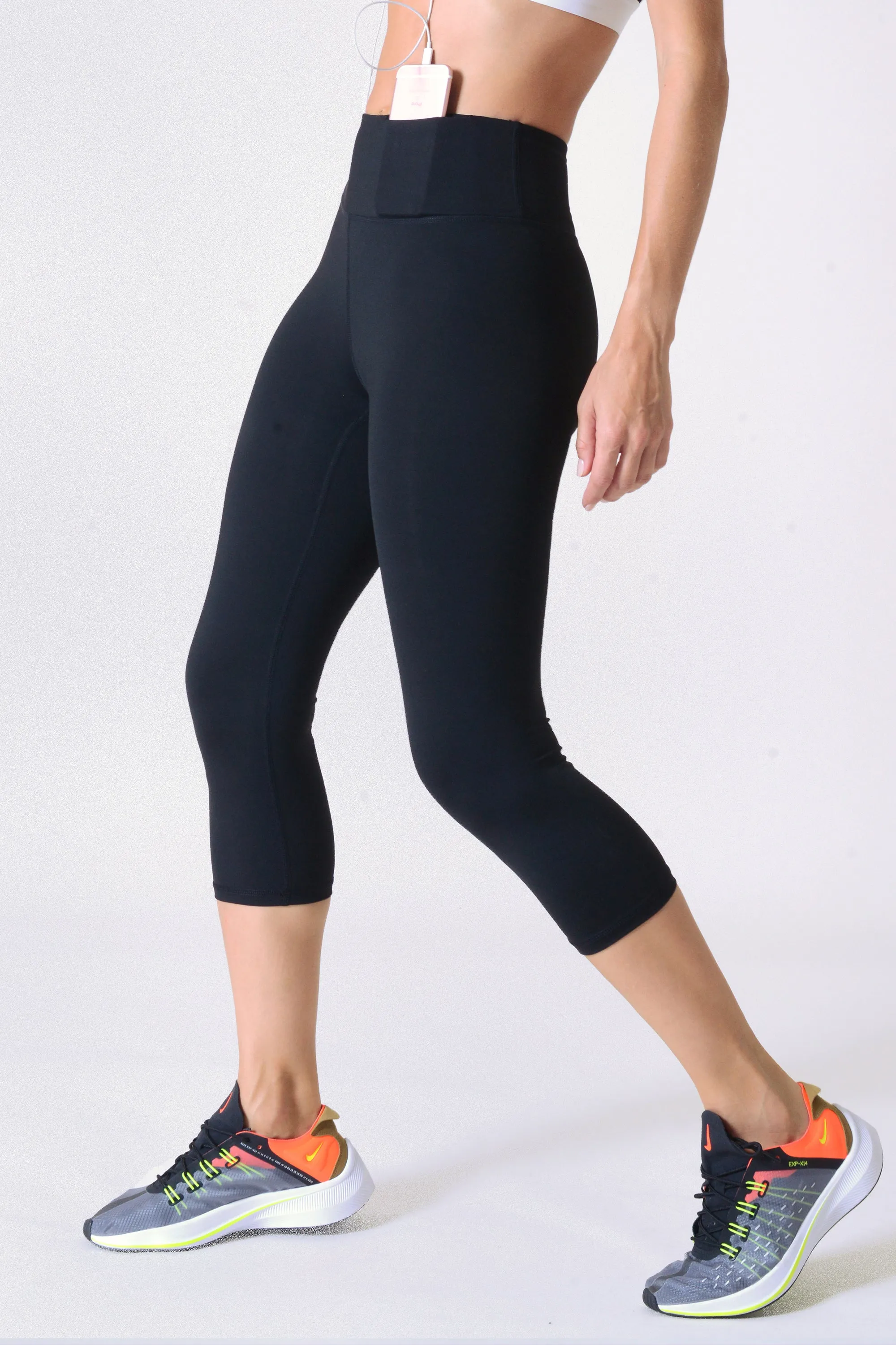 Freestyle Active Single Pocket Capri Legging