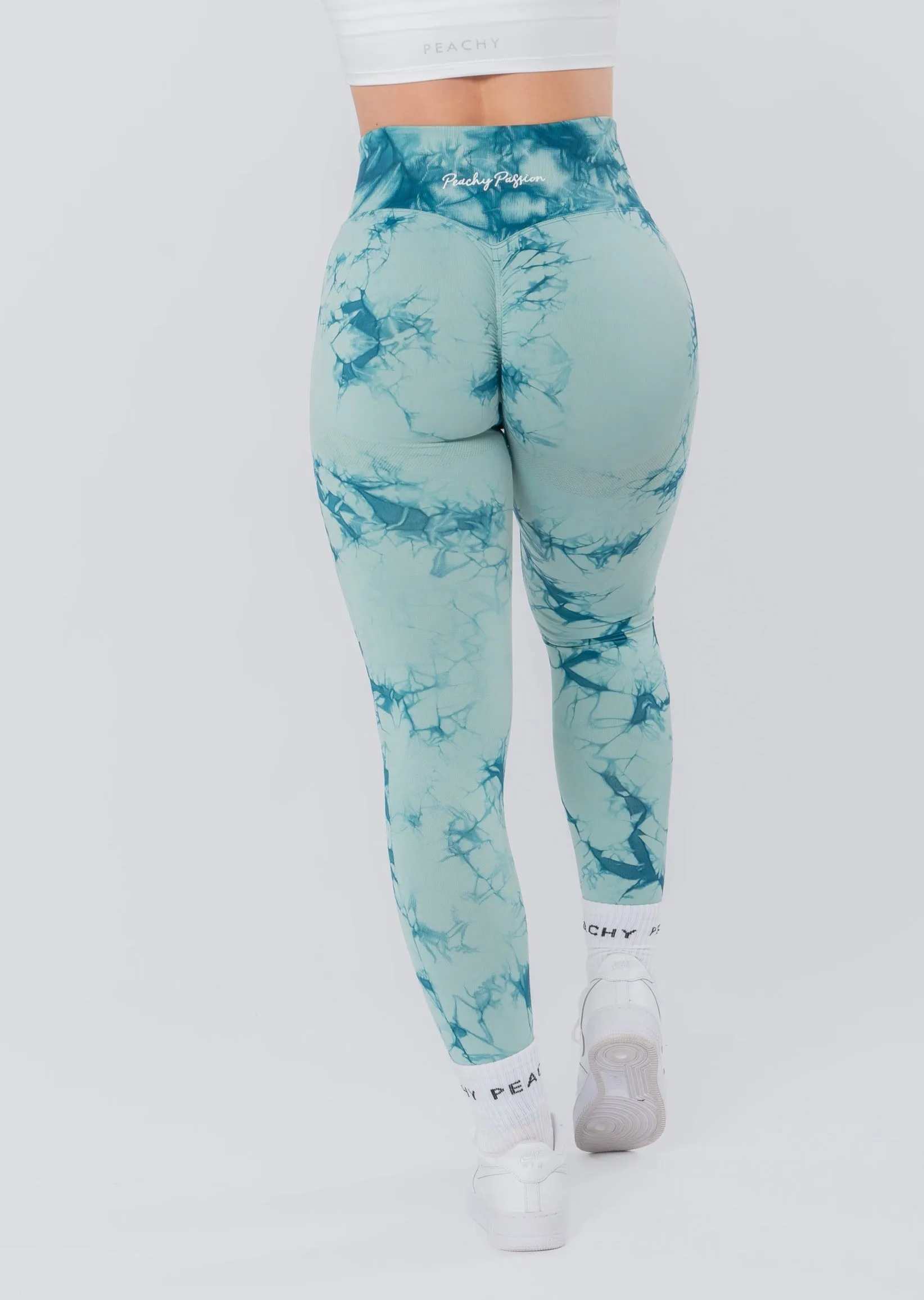 GALAXY Scrunch Leggings