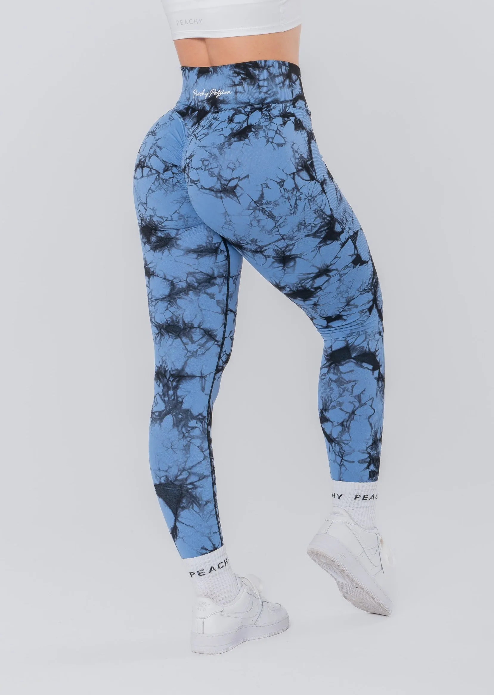 GALAXY Scrunch Leggings