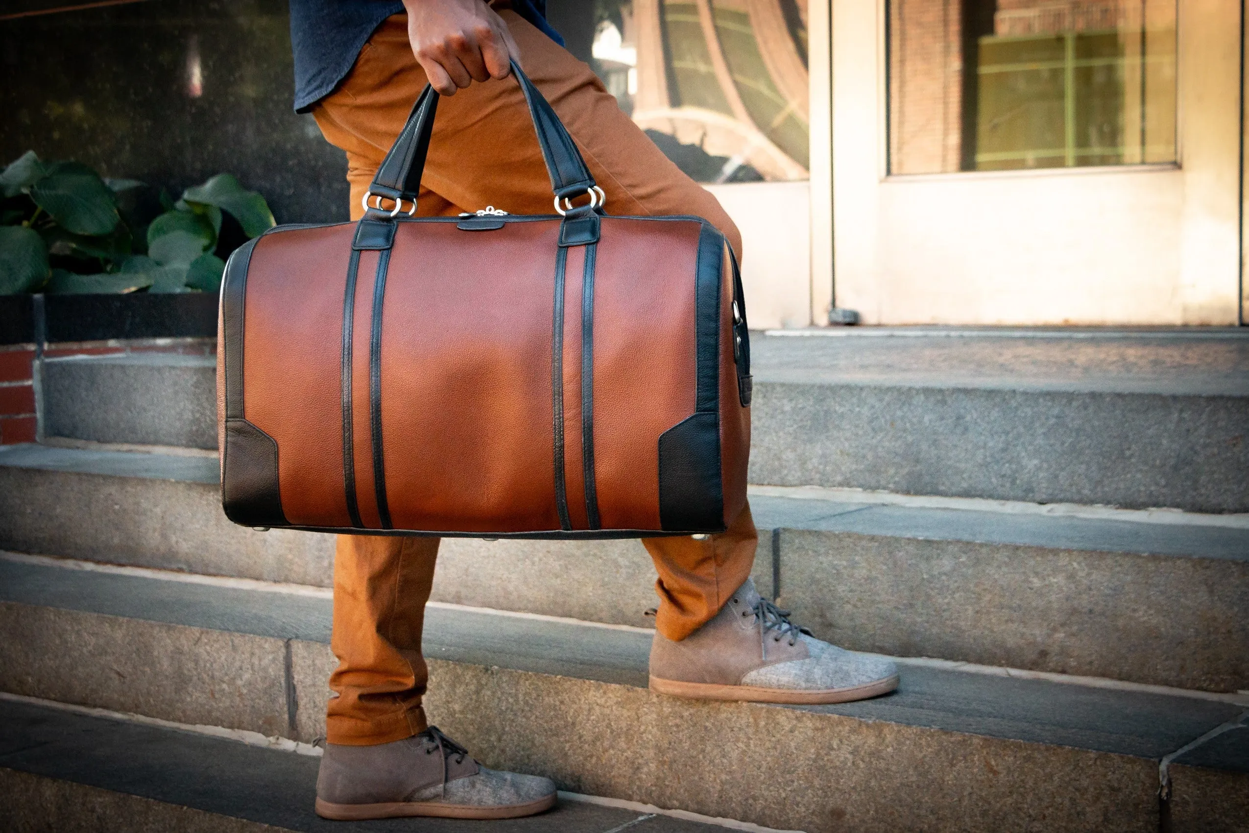 KINZIE | Leather Two-Tone Carry-All Tablet Duffel