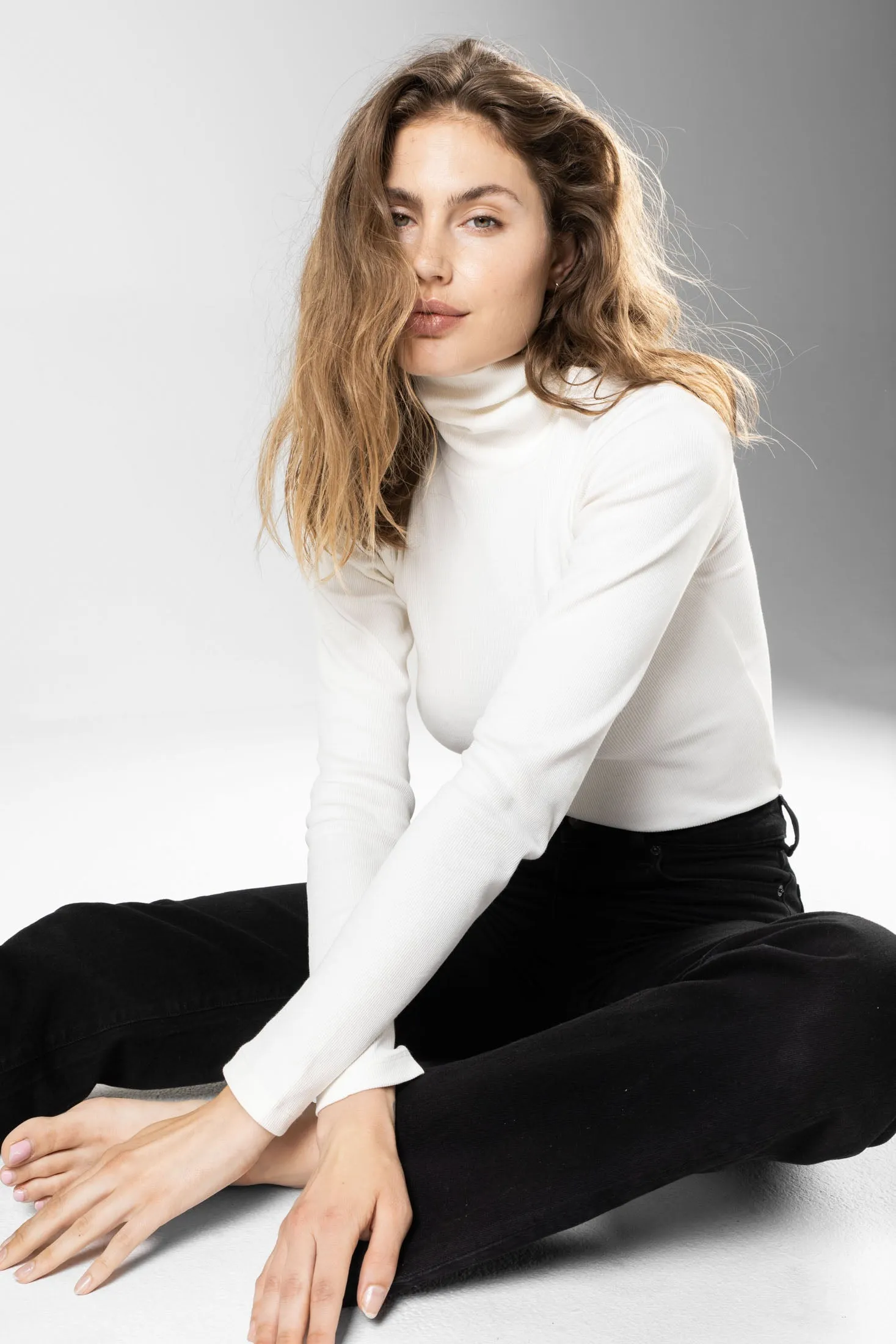 Petra Rib Turtleneck - Ecru