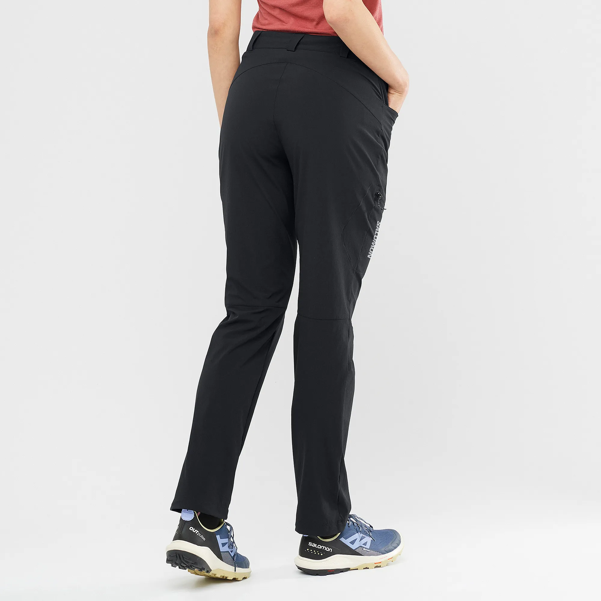 Salomon Women&#x27;s Wayfarer Pants Deep Black | Buy Salomon Women&#x27;s Wayfarer Pants Deep Black here | Outnorth