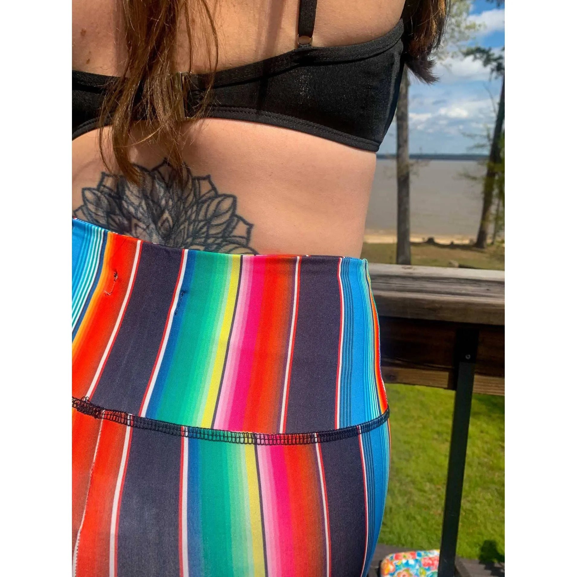 Sexy N Serape Activewear Leggings | High-waisted Printed Stripes Tight Pants [Available in SM, 2XL & 3XL]