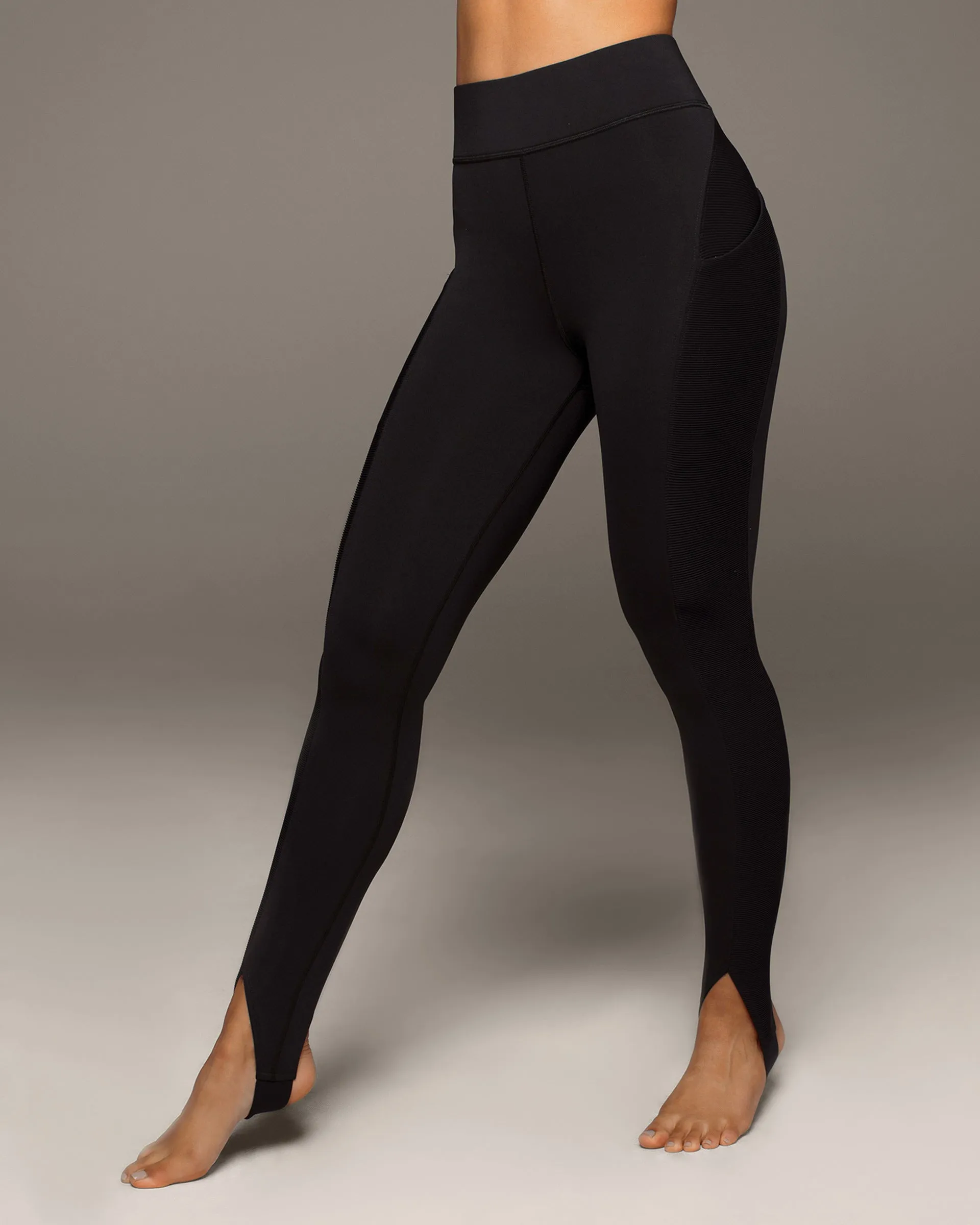 Uproar Era Pocket Legging