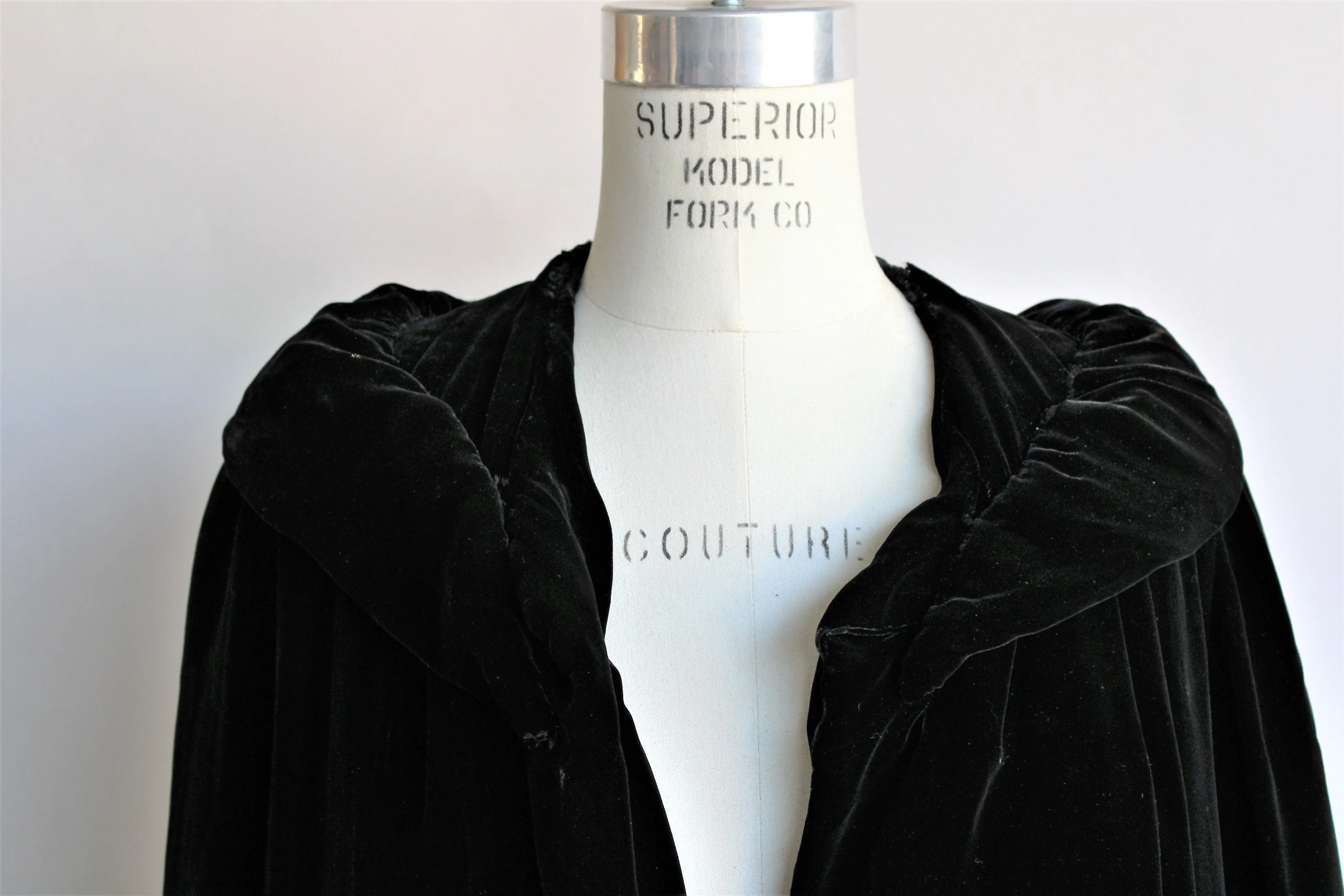 Vintage 1940s 1950s Black Velvet Opera Coat, Bergdorf Goodman New York