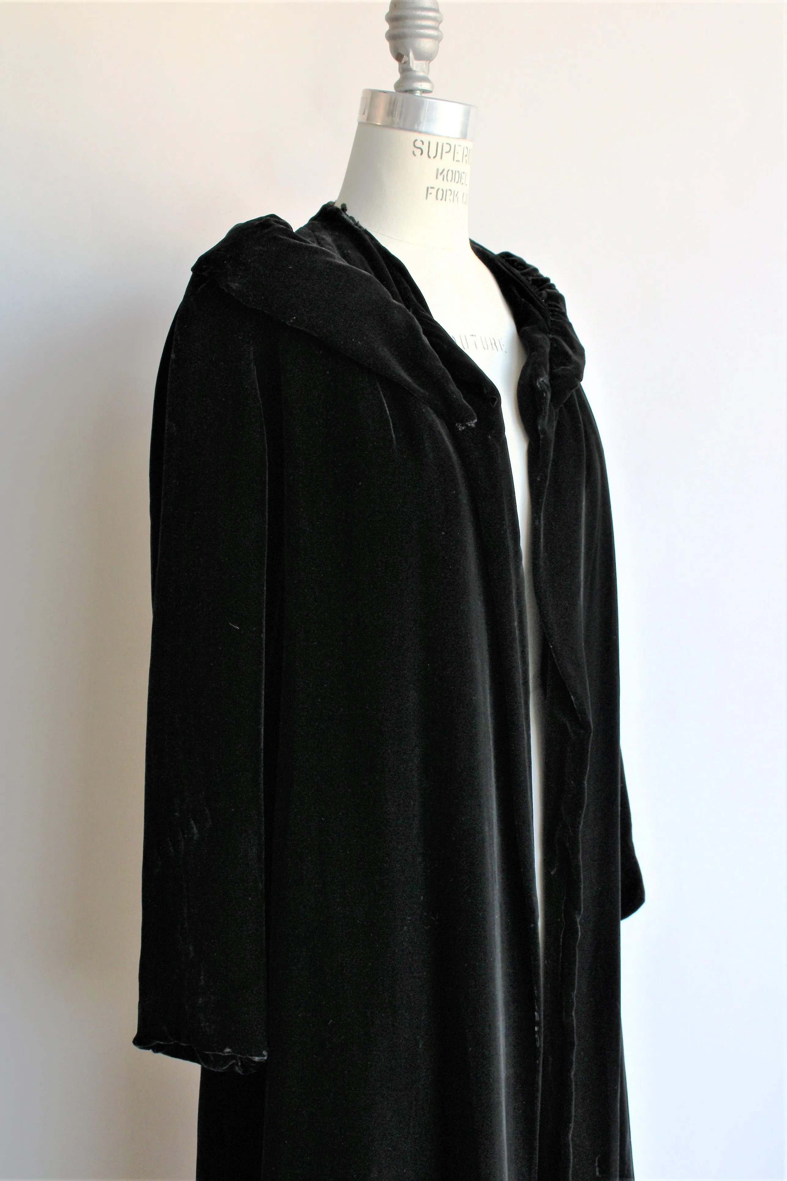 Vintage 1940s 1950s Black Velvet Opera Coat, Bergdorf Goodman New York