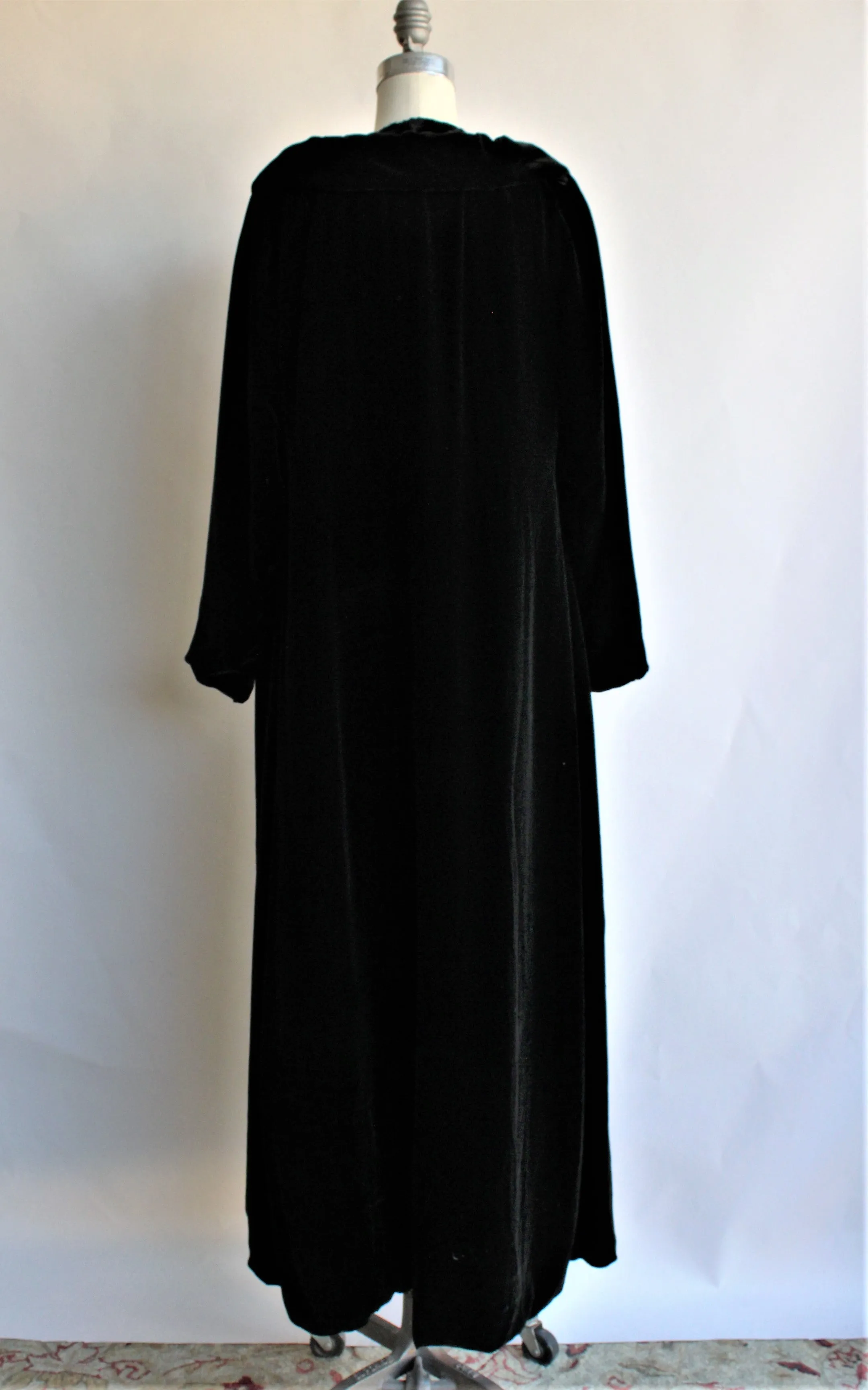 Vintage 1940s 1950s Black Velvet Opera Coat, Bergdorf Goodman New York